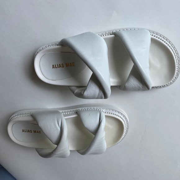 Alias Mae White Paris Slides - Picture 3 of 6